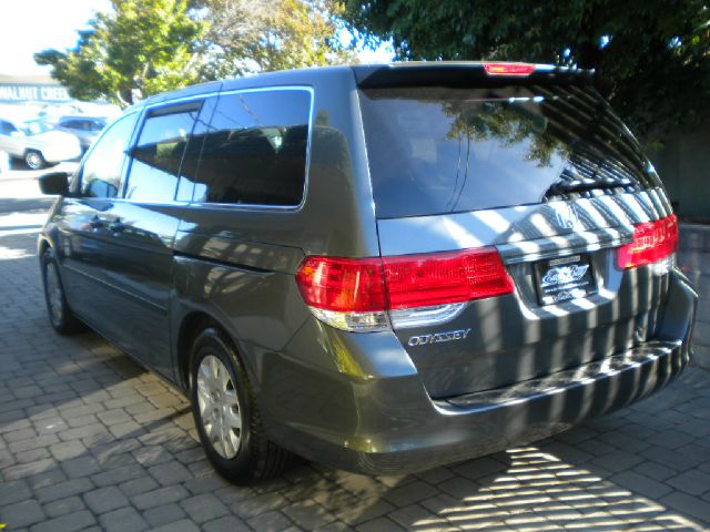 2008 Honda Odyssey Elk Conversion Van