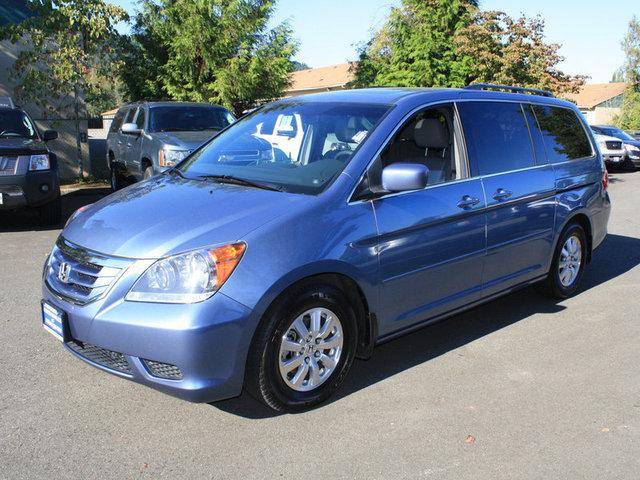 2008 Honda Odyssey AWD LT - 29 MPG For HWY