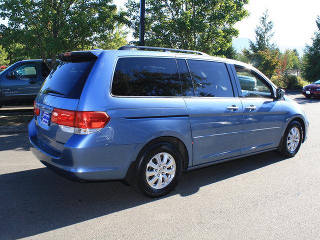 2008 Honda Odyssey AWD LT - 29 MPG For HWY