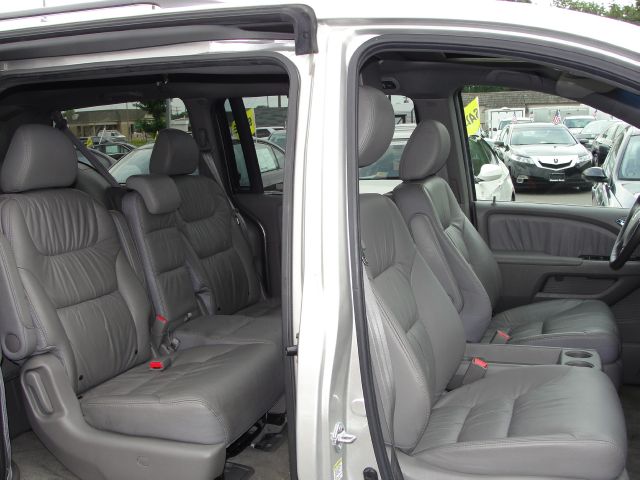 2009 Honda Odyssey AWD SUN ROOF GAS Saver