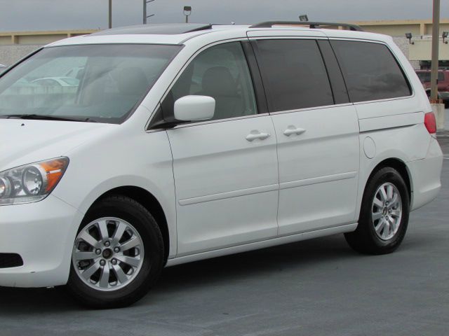 2009 Honda Odyssey LS 2WD