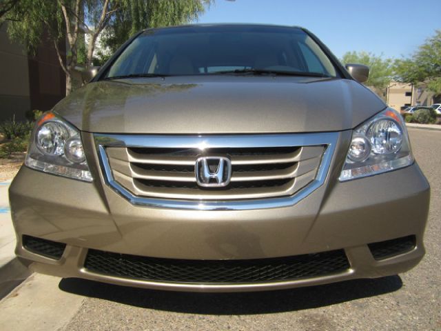 2010 Honda Odyssey LS 2WD