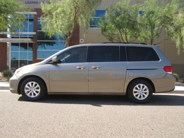 2010 Honda Odyssey LS 2WD