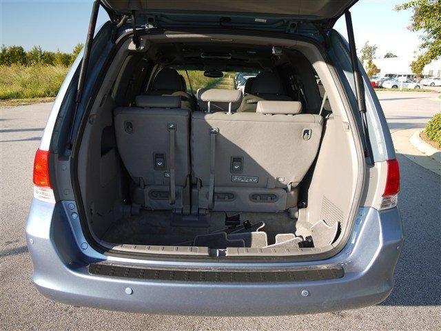 2010 Honda Odyssey S-type V8