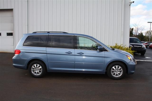 2010 Honda Odyssey LS 2WD