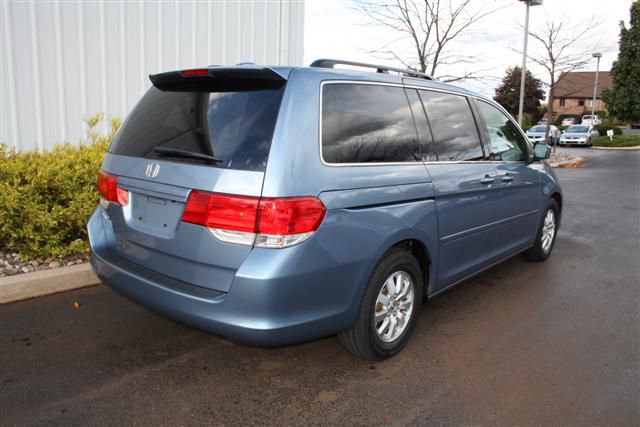 2010 Honda Odyssey LS 2WD