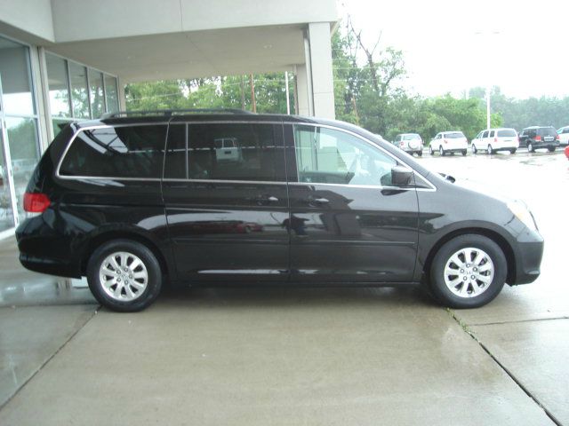 2010 Honda Odyssey AWD SUN ROOF GAS Saver