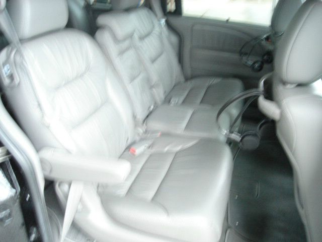 2010 Honda Odyssey AWD SUN ROOF GAS Saver