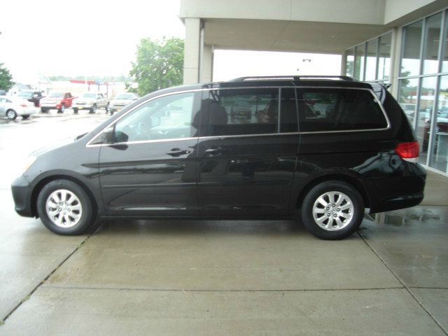 2010 Honda Odyssey AWD SUN ROOF GAS Saver