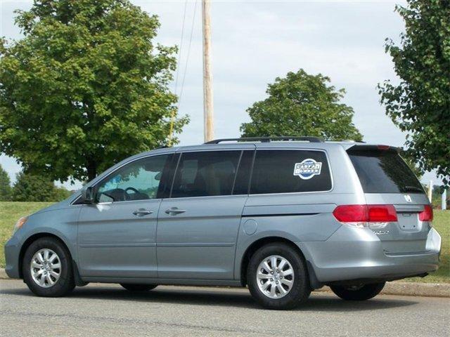 2010 Honda Odyssey LS 2WD