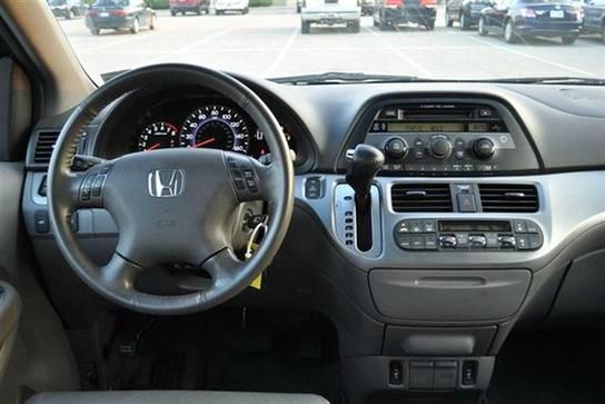 2010 Honda Odyssey LS 2WD