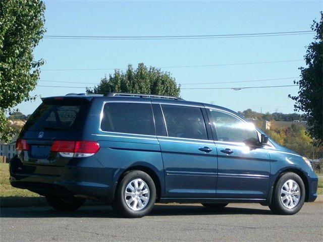 2010 Honda Odyssey LS 2WD