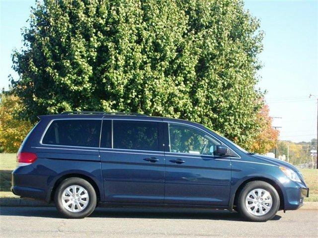 2010 Honda Odyssey LS 2WD