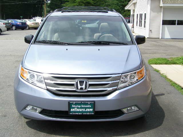 2011 Honda Odyssey LS 2WD