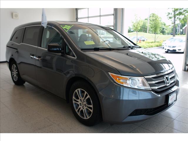 2011 Honda Odyssey LS 2WD