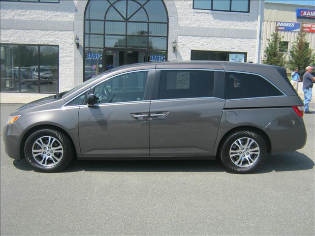 2011 Honda Odyssey LS 2WD