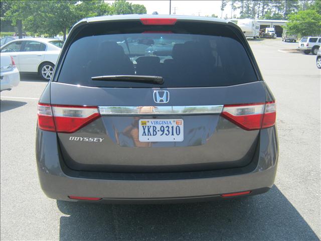 2011 Honda Odyssey LS 2WD