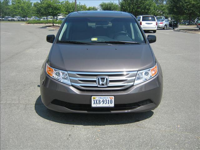 2011 Honda Odyssey LS 2WD