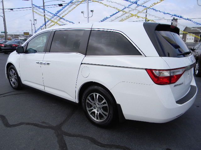 2011 Honda Odyssey LS 2WD