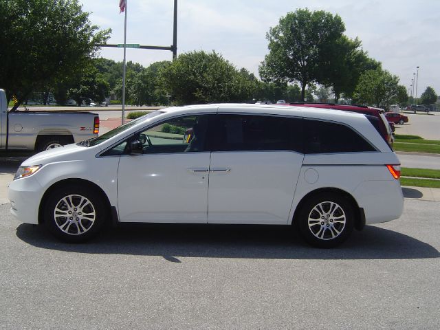 2011 Honda Odyssey 1998 Mercury