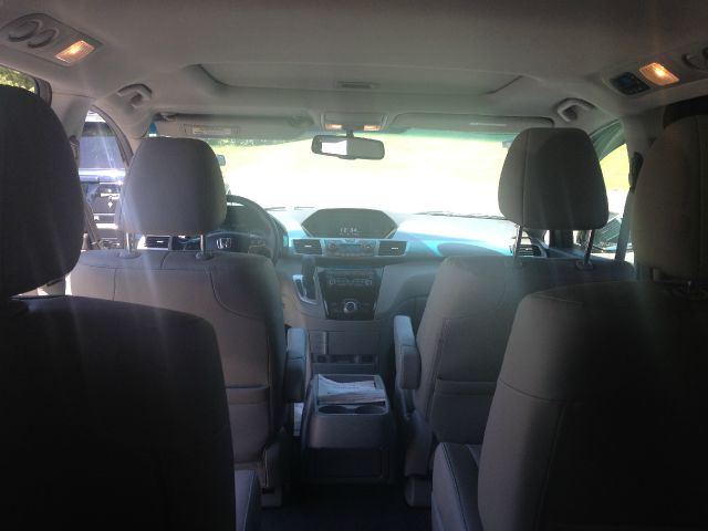 2012 Honda Odyssey LS 2WD