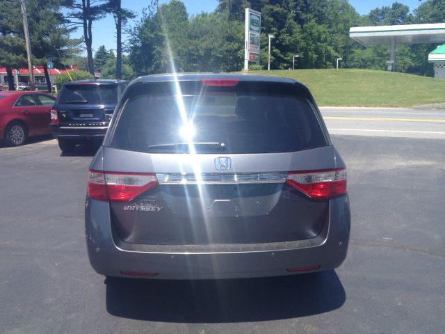 2012 Honda Odyssey LS 2WD