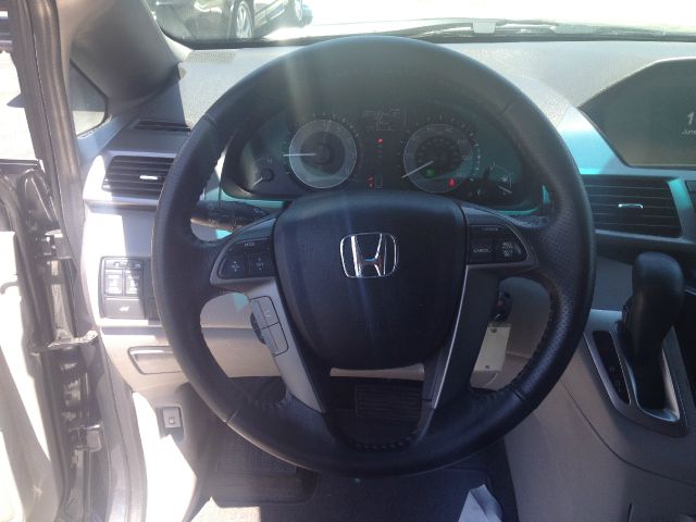 2012 Honda Odyssey LS 2WD