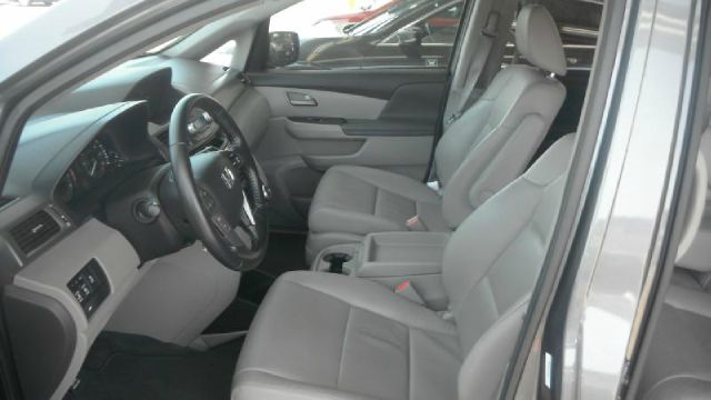 2012 Honda Odyssey LS 2WD