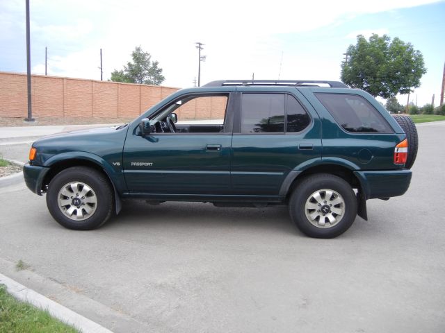 1999 Honda Passport LS Truck