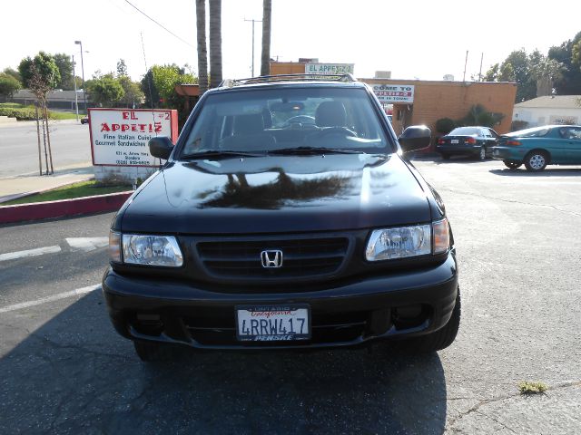 2000 Honda Passport C240w