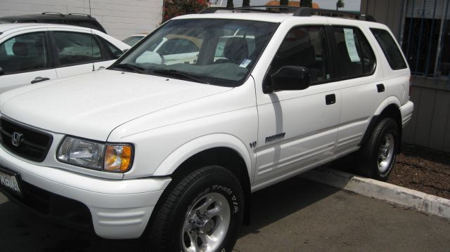 2000 Honda Passport C240w