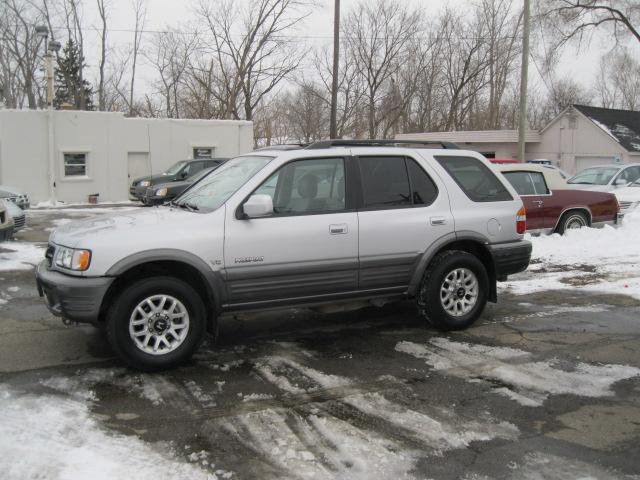 2001 Honda Passport Loaded--4x4--new Tires