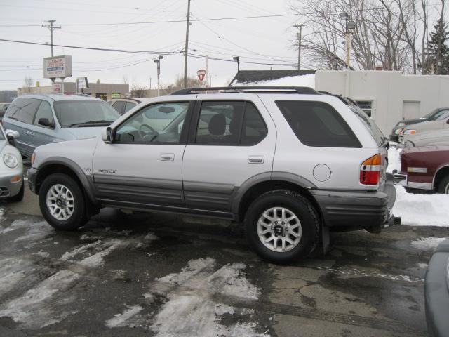 2001 Honda Passport Loaded--4x4--new Tires