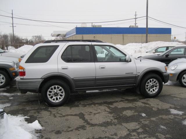 2001 Honda Passport Loaded--4x4--new Tires