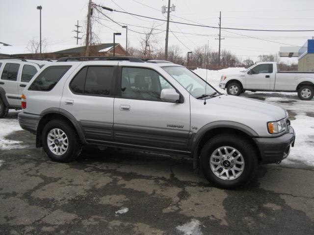 2001 Honda Passport Loaded--4x4--new Tires