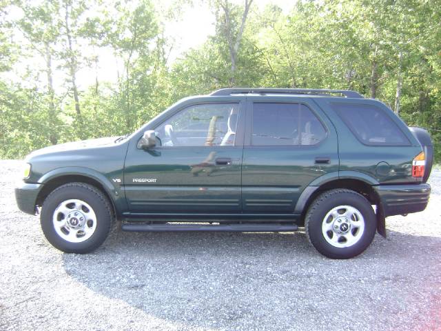 2001 Honda Passport Loaded--4x4--new Tires