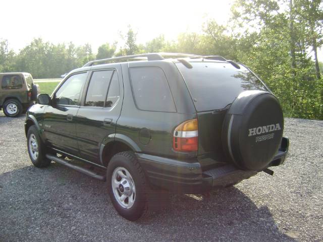 2001 Honda Passport Loaded--4x4--new Tires