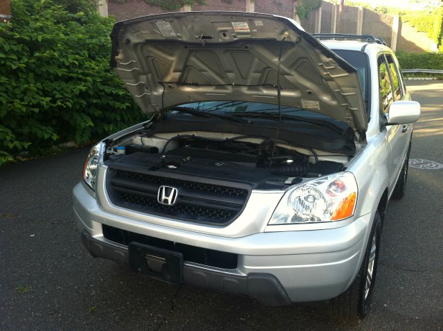 2003 Honda Pilot 2500hd LS 4X4