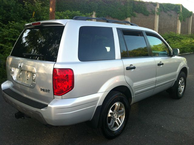 2003 Honda Pilot 2500hd LS 4X4