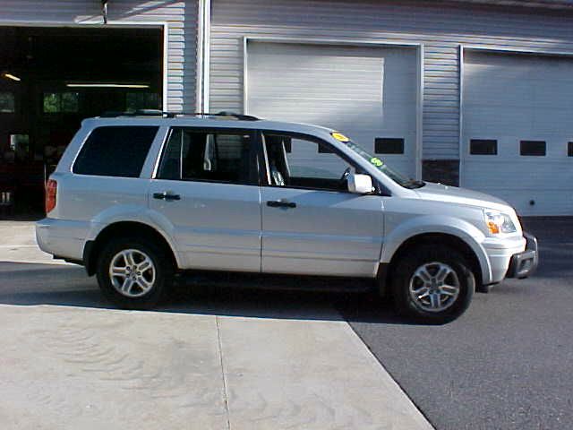 2003 Honda Pilot GS 43