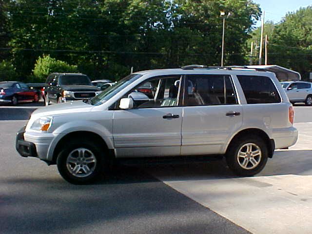 2003 Honda Pilot GS 43