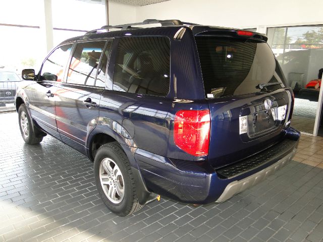 2004 Honda Pilot 2500hd LS 4X4