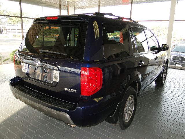 2004 Honda Pilot 2500hd LS 4X4