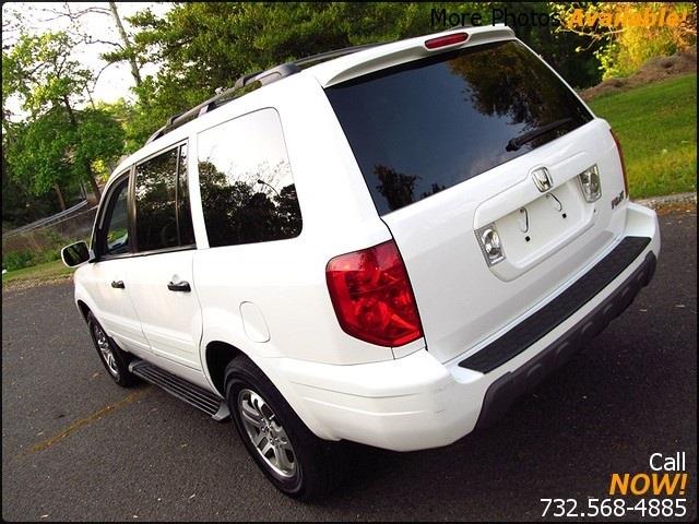 2004 Honda Pilot LS 2WD