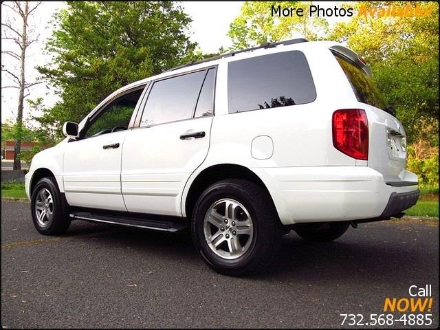 2004 Honda Pilot LS 2WD