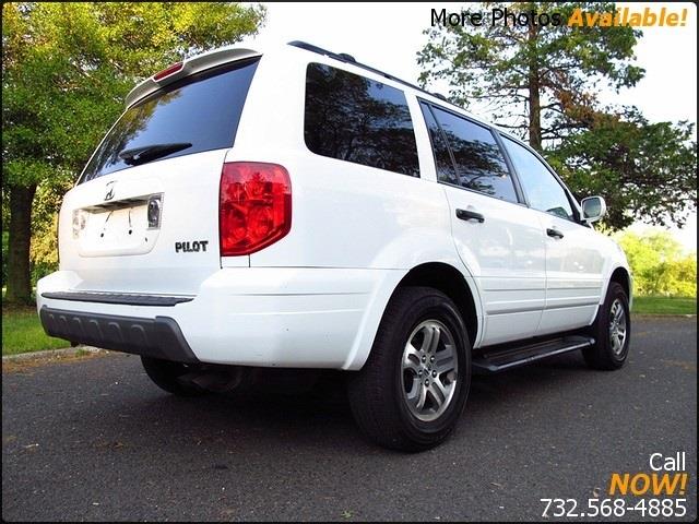 2004 Honda Pilot LS 2WD