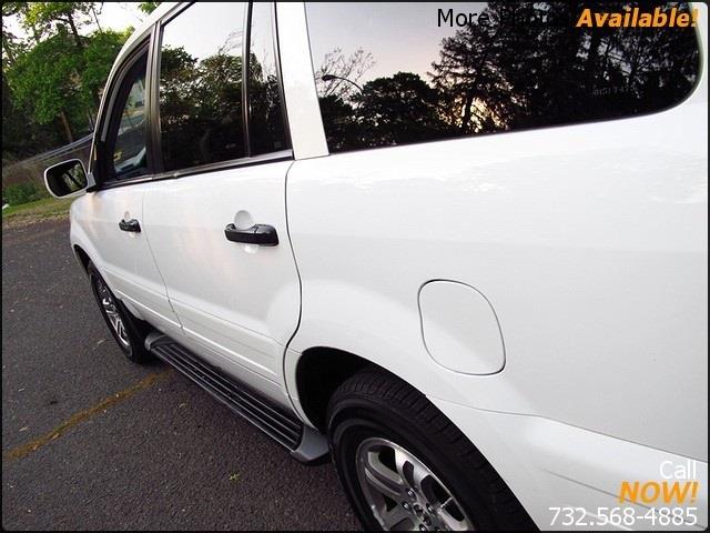 2004 Honda Pilot LS 2WD