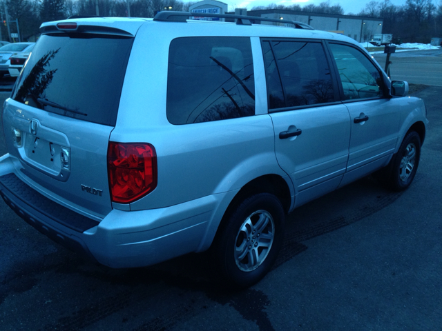 2004 Honda Pilot GS 43