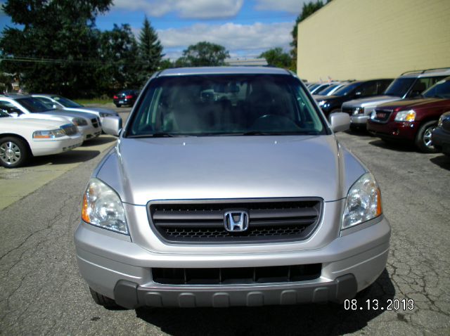 2004 Honda Pilot GS 43