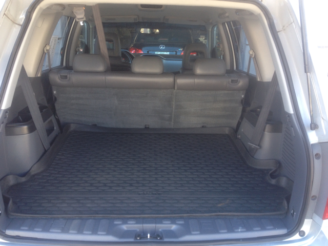 2004 Honda Pilot 2500hd LS 4X4